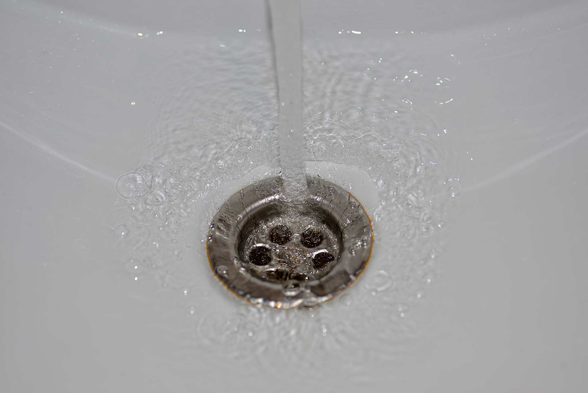 A2B Drains provides services to unblock blocked sinks and drains for properties in Warfield.